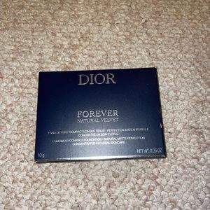 dior foundation/ bronzer